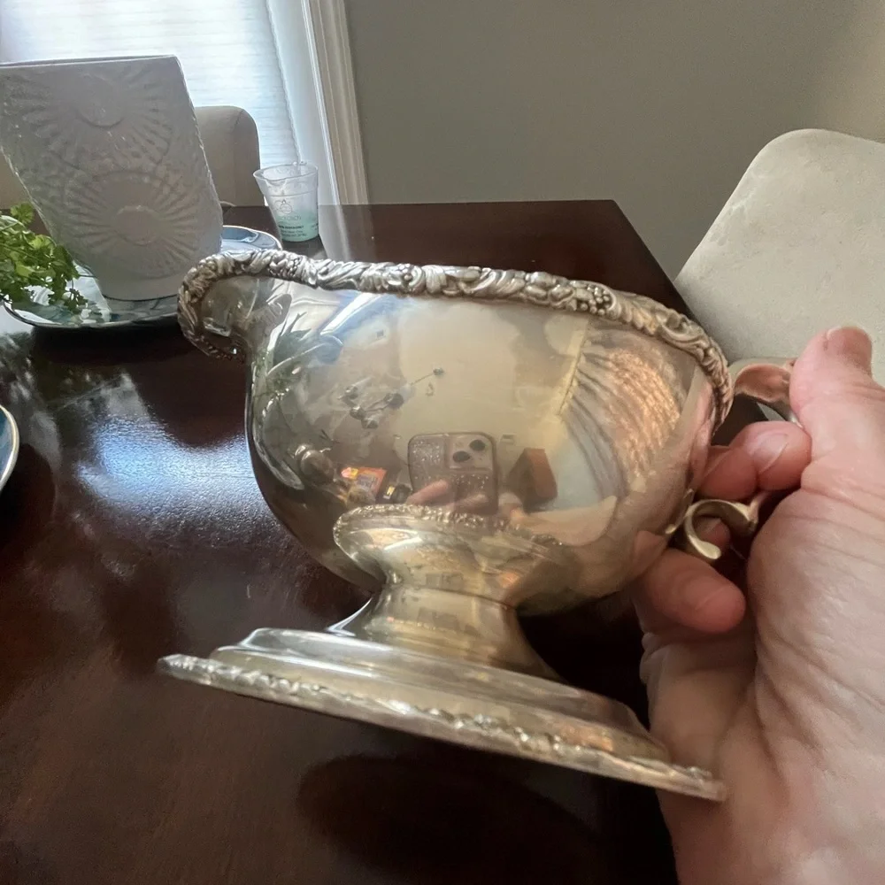 Elegant E.P. Sheffield Reproduction Silverplated over Copper Gravy/ Sauce Boat
